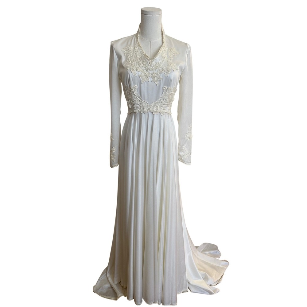 VTG 70s Modest Lace Trim Satin Wedding Dress Train‎ Size 10